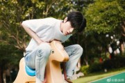 蔡徐坤娱乐吃瓜图片大全,盘点那些搞笑又温馨的瞬间