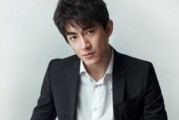 林更新娱乐爆料是真的吗,真相揭秘，是真是假？